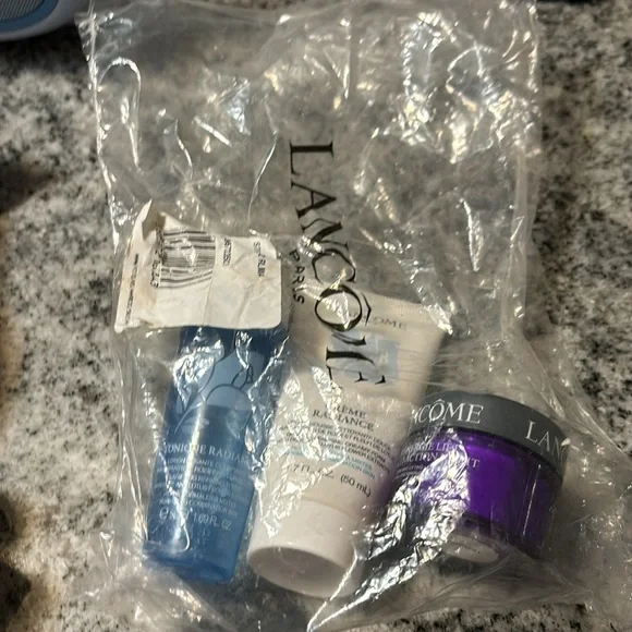 3-pc bundle Lancôme skincare travel size sample set - Picture 5 of 5